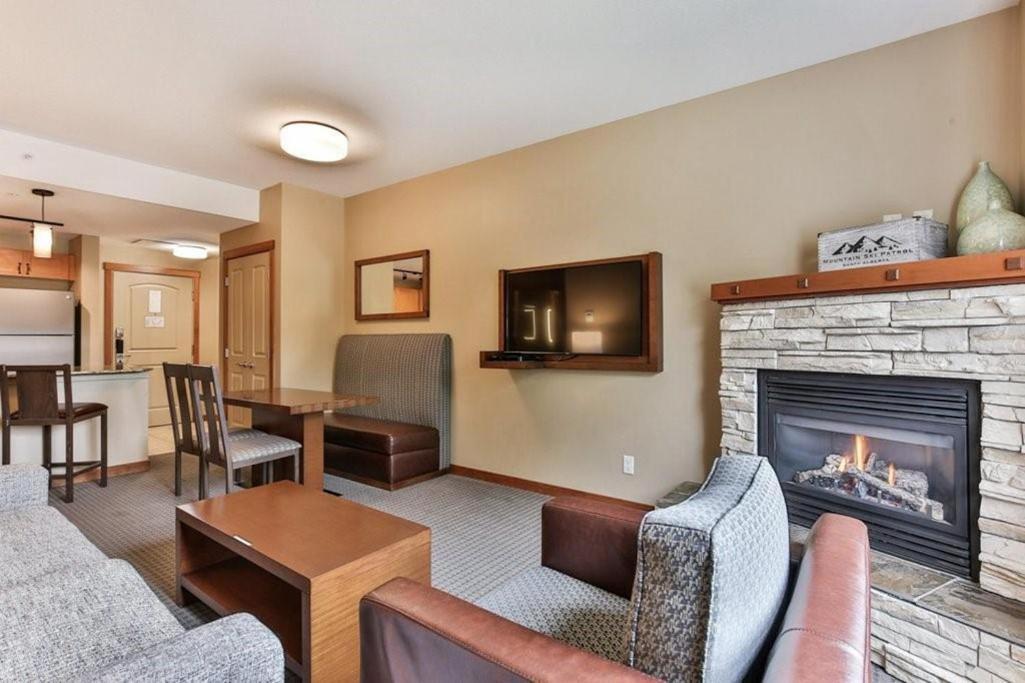 B&B Falcon Crest Lodge 1Br 1Pullout Canmore Buitenkant foto