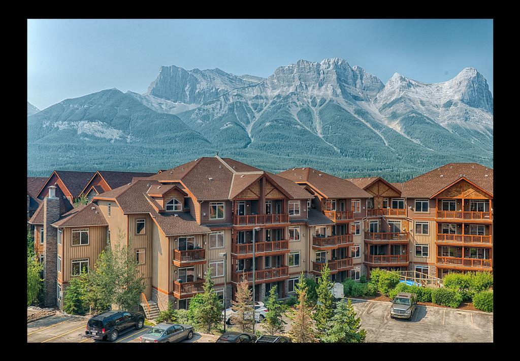 B&B Falcon Crest Lodge 1Br 1Pullout Canmore Buitenkant foto